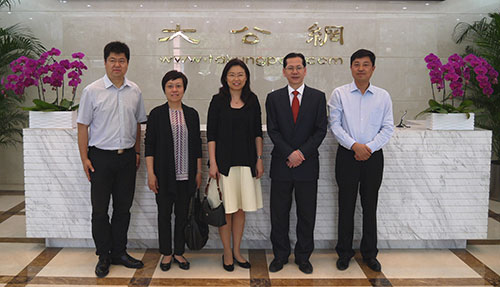 傅小慧林学飞王文鞱韩红超及驻京办总新闻主任梁嘉仪于大公网北京办事处合照
