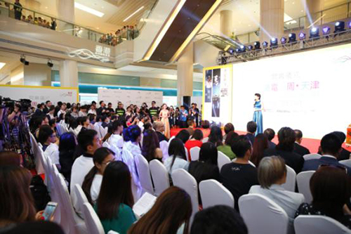 约80名嘉宾及110名媒体代表出席电影周的开幕式