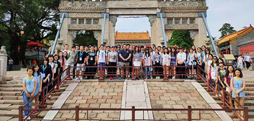駐遼寧聯絡處接待中國當代歷史之旅2018香港大學生遊學團2
