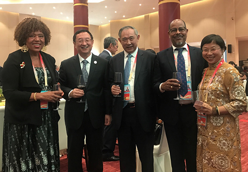 驻京办出席第四届丝绸之路敦煌国际文化博览会和第九届敦煌行丝绸之路国际旅游节2