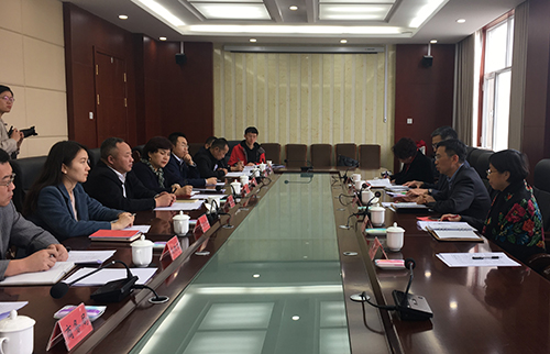 驻京办主任到访新疆4