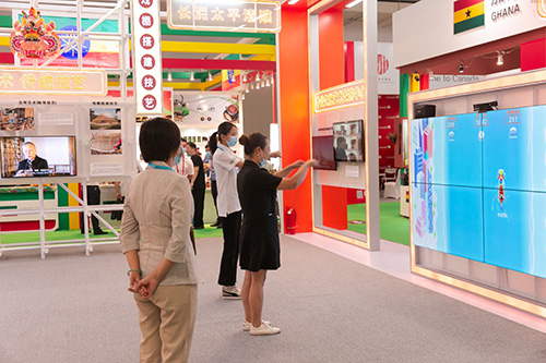 驻京办副主任出席第二十七届中国兰州投资贸易洽谈会8