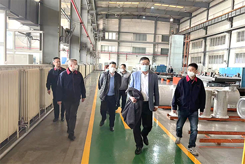 驻辽宁联络处考察沈阳市港资企业1