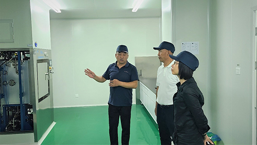 驻天津联络处考察天津市滨海新区2