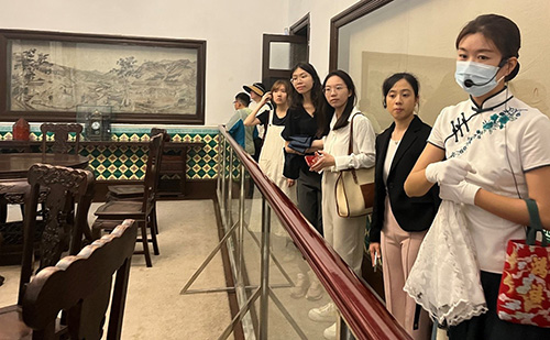 駐遼寧聯絡處暑期實習學生考察遼寧省瀋陽市及撫順市_3 駐遼寧聯絡處暑期實習學生考察遼寧省瀋陽市及撫順市3