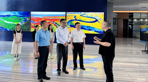 駐遼寧聯絡處暑期實習學生考察遼寧省瀋陽市及撫順市_6 駐遼寧聯絡處暑期實習學生考察遼寧省瀋陽市及撫順市6