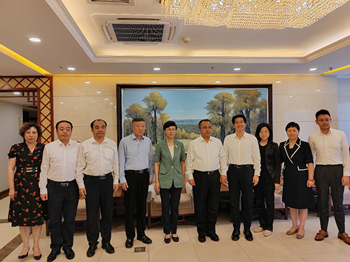 驻京办主任访问新疆维吾尔自治区_1 驻京办主任访问新疆维吾尔自治区1