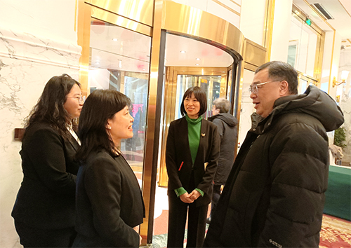 駐遼寧聯絡處訪問遼寧省大連市2