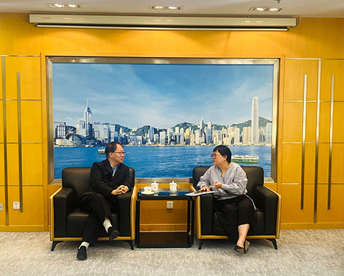 驻京办副主任与天津惠记大地投资有限公司副董事长徐伟添会面1