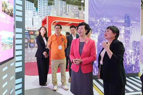 驻京办副主任访问甘肃5