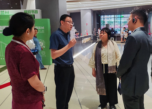 驻京办副主任访问甘肃8