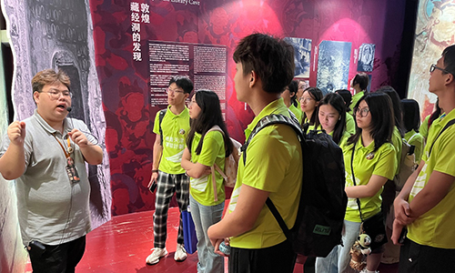 驻天津联络处举办香港青年天津实习团感受中华传统文化活动_2 驻天津联络处举办香港青年天津实习团感受中华传统文化活动2