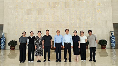 驻辽宁联络处在沈阳与香港学生聚会3