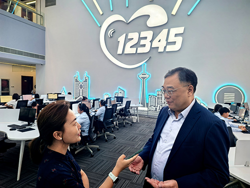 驻辽宁联络处在沈阳与香港学生聚会13