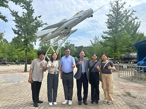 驻辽宁联络处在沈阳与香港学生聚会15