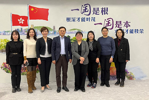 驻京办副主任与京港新华聚源（北京）控股有限公司董事长陈君会面2