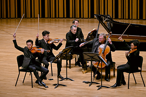 駐京辦主任出席帕沃 · 雅爾維與香港管弦樂團音樂會_1 駐京辦主任出席帕沃 · 雅爾維與香港管弦樂團音樂會1
