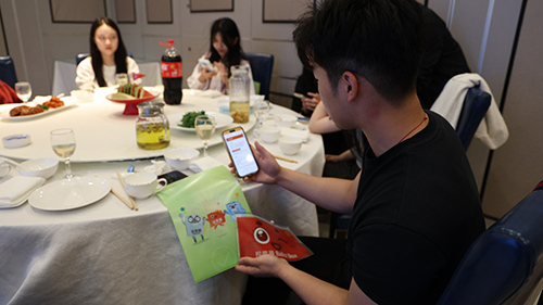 驻天津联络处举办香港青年选民登记推广活动5