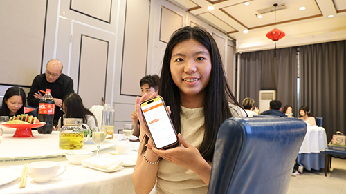 驻天津联络处举办香港青年选民登记推广活动6