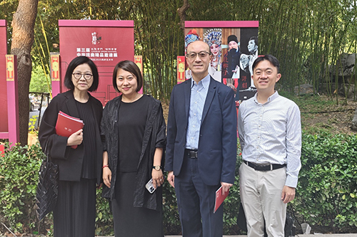 駐天津聯絡處和駐京辦文化交流總監視察天津市文藝演出場地_2 駐天津聯絡處和駐京辦文化交流總監視察天津市文藝演出場地2