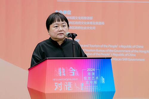 署理駐京辦主任出席「融合與對話：2024港澳視覺藝術雙年展」北京站1