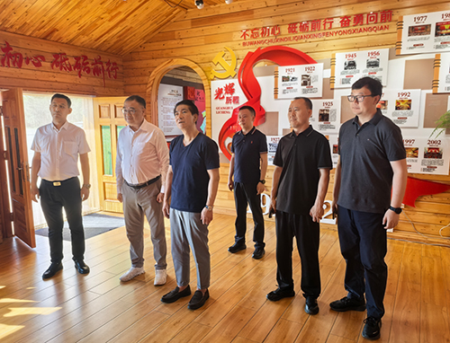 驻京办主任访问黑龙江省哈尔滨市和漠河市_8 驻京办主任访问黑龙江省哈尔滨市和漠河市8