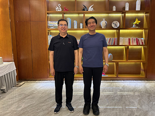 驻京办主任访问新疆维吾尔自治区」5