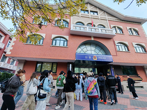 駐天津聯絡處與天津市商務局和天津商務職業學院會面_1 駐天津聯絡處與天津市商務局和天津商務職業學院會面1