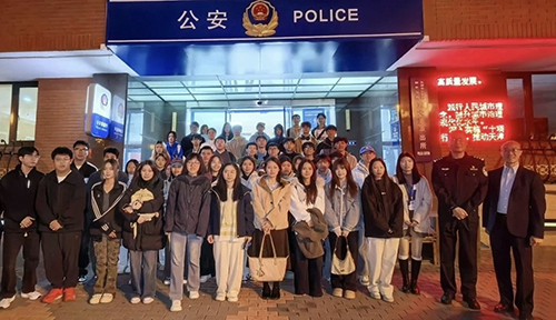 駐天津聯絡處與天津市商務局和天津商務職業學院會面_8 駐天津聯絡處與天津市商務局和天津商務職業學院會面8