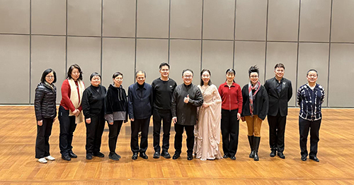 驻京办副主任出席《诗乡——杨伟杰、沙泾珊的大湾区国乐情怀》音乐会1