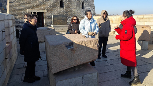 驻京办主任访问河北省秦皇岛市1