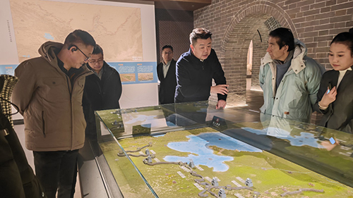 驻京办主任访问河北省秦皇岛市1