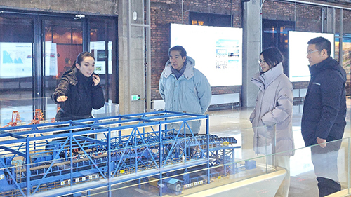 驻京办主任访问河北省秦皇岛市1