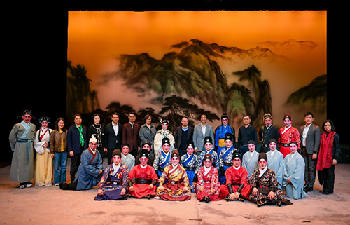 駐京辦主任出席新編粵劇《大鼻子情聖》在京演出4