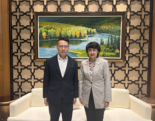 署理駐京辦主任訪問新疆維吾爾自治區3
