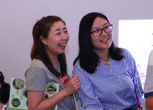 香港回归祖国二十周年成就展上最美的笑脸中有没有你6